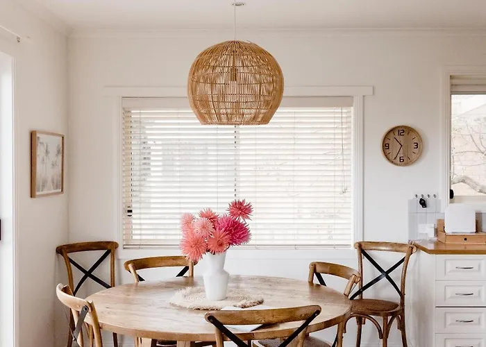 Banksia Beach House